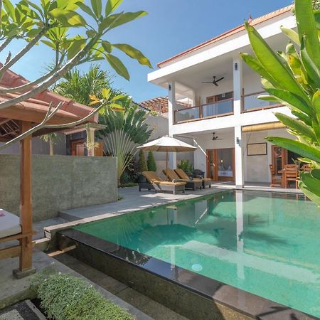 Villa Royal Singaraja Exteriér fotografie